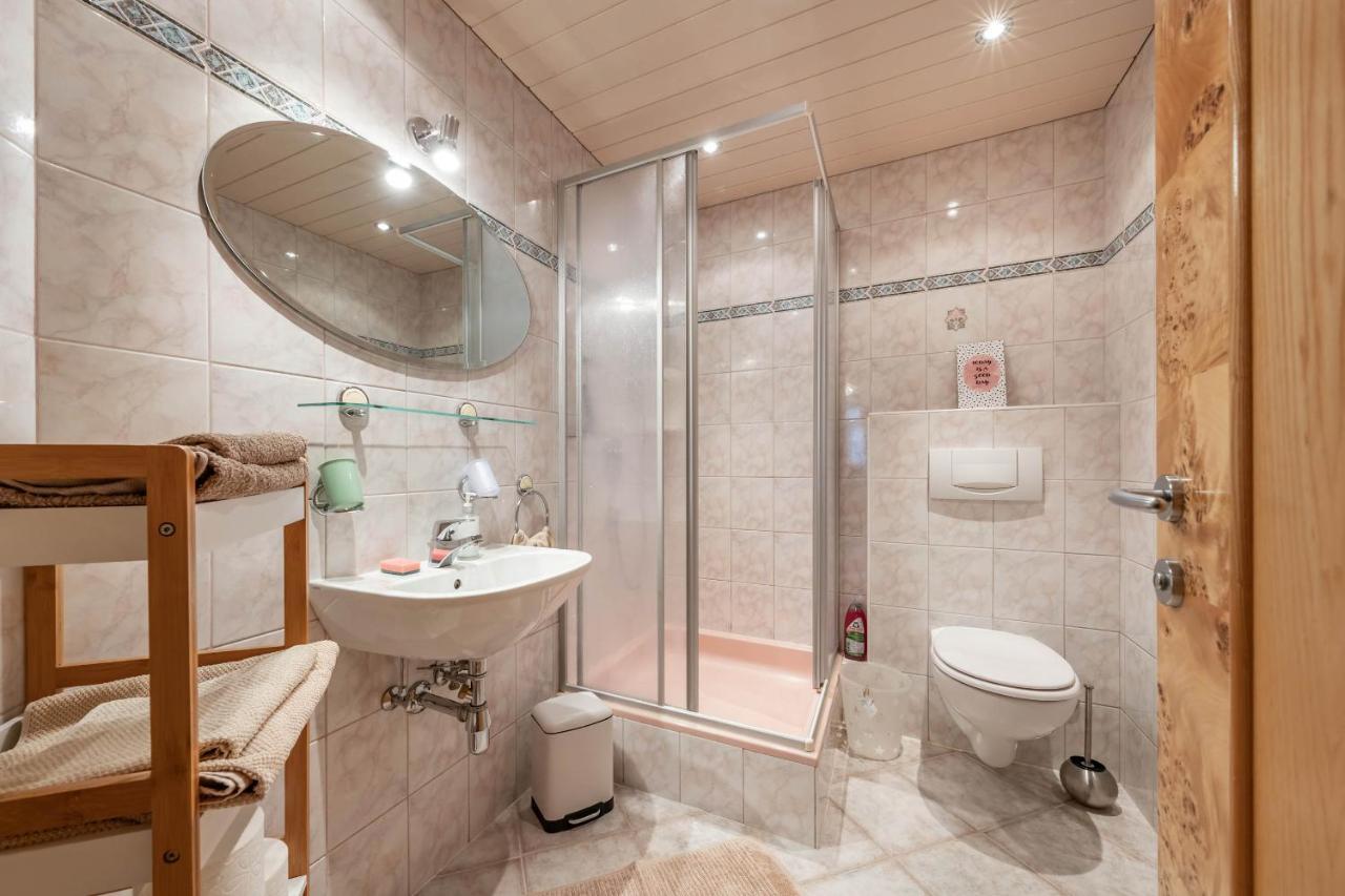 Zillerstuebchen Appartement Schlitters Buitenkant foto